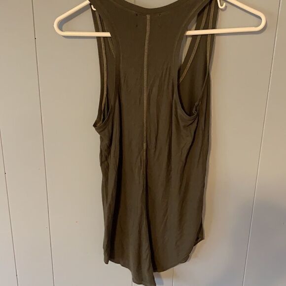 Feel the Piece Olive Ribbed Tank Size XS/S - Picture 2 of 3